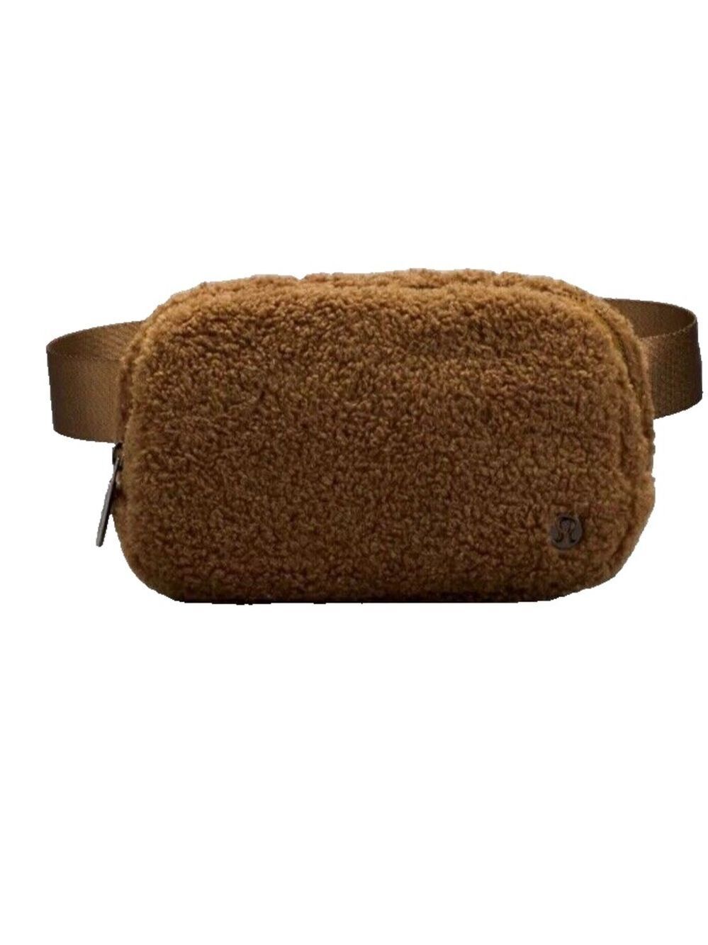 Lululemon Everywhere Sherpa Fleece Crossbody Belt Bag Burnt Caramel